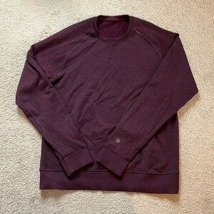 Men’s lululemon engineered warmth maroon shirt sz M